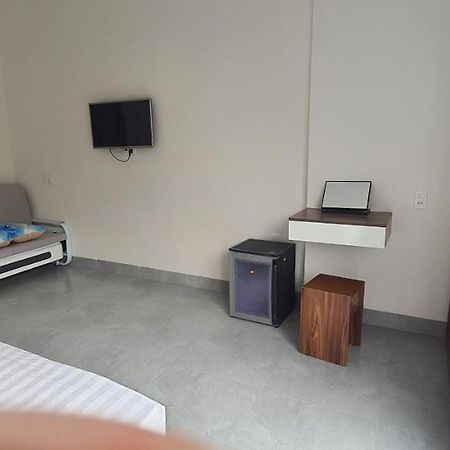 Karola Hotel Дананг Екстериор снимка