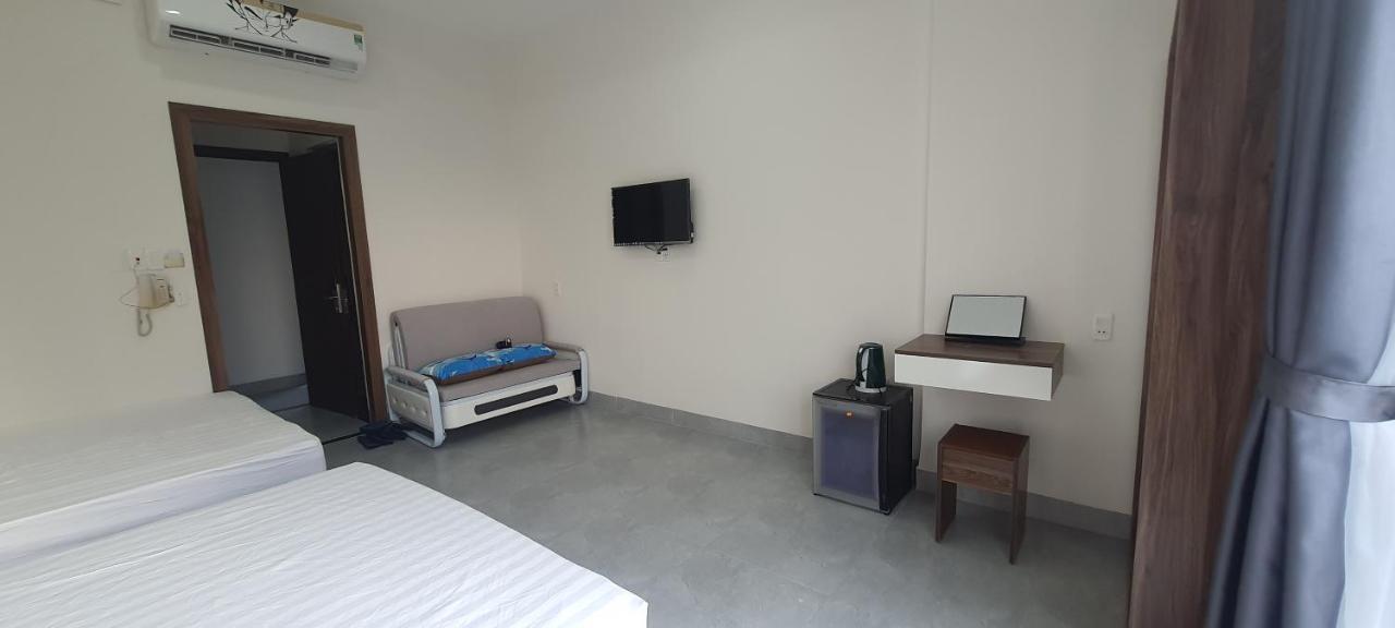Karola Hotel Дананг Екстериор снимка