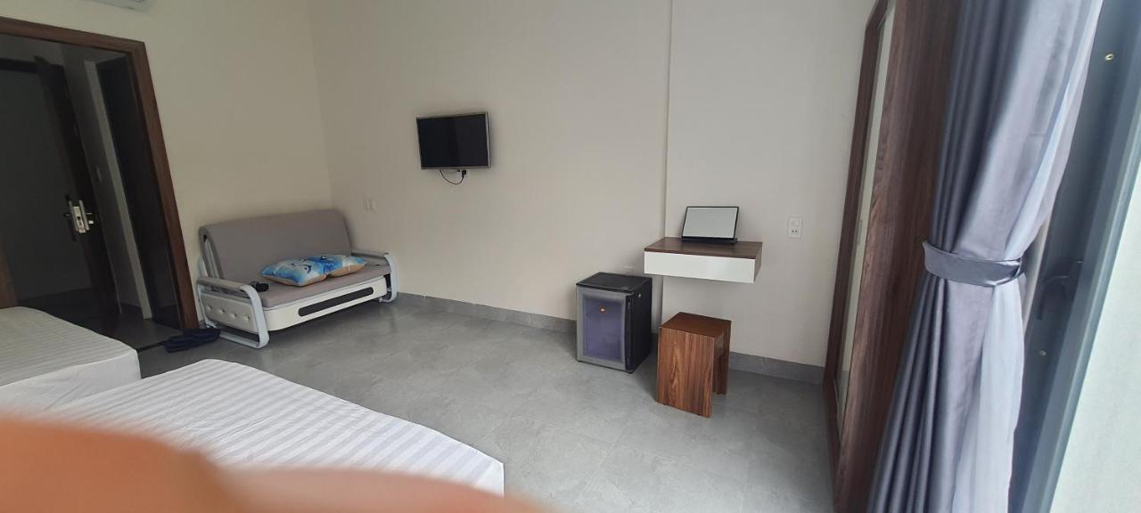 Karola Hotel Дананг Екстериор снимка