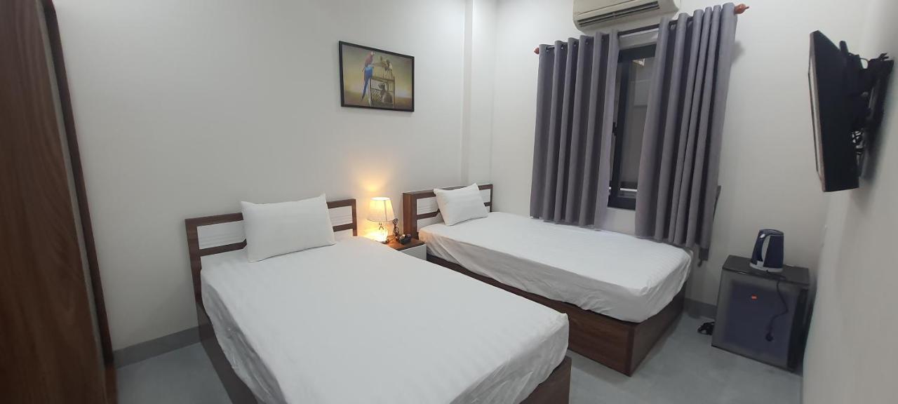 Karola Hotel Дананг Екстериор снимка