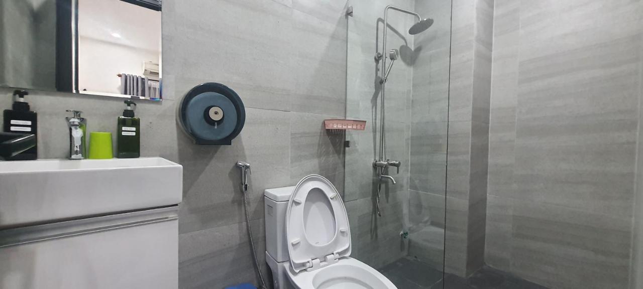 Karola Hotel Дананг Екстериор снимка